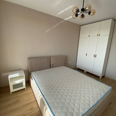 Alquiler de un cómodo apartamento de 2 habitaciones en el complejo Family Garden, Varna, Bulgaria